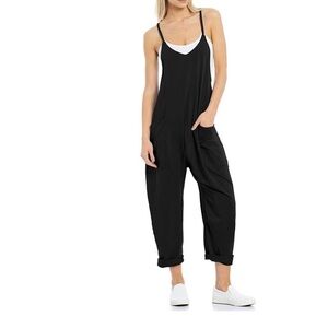 Chic Black Spaghetti Strap Jumpsuit
